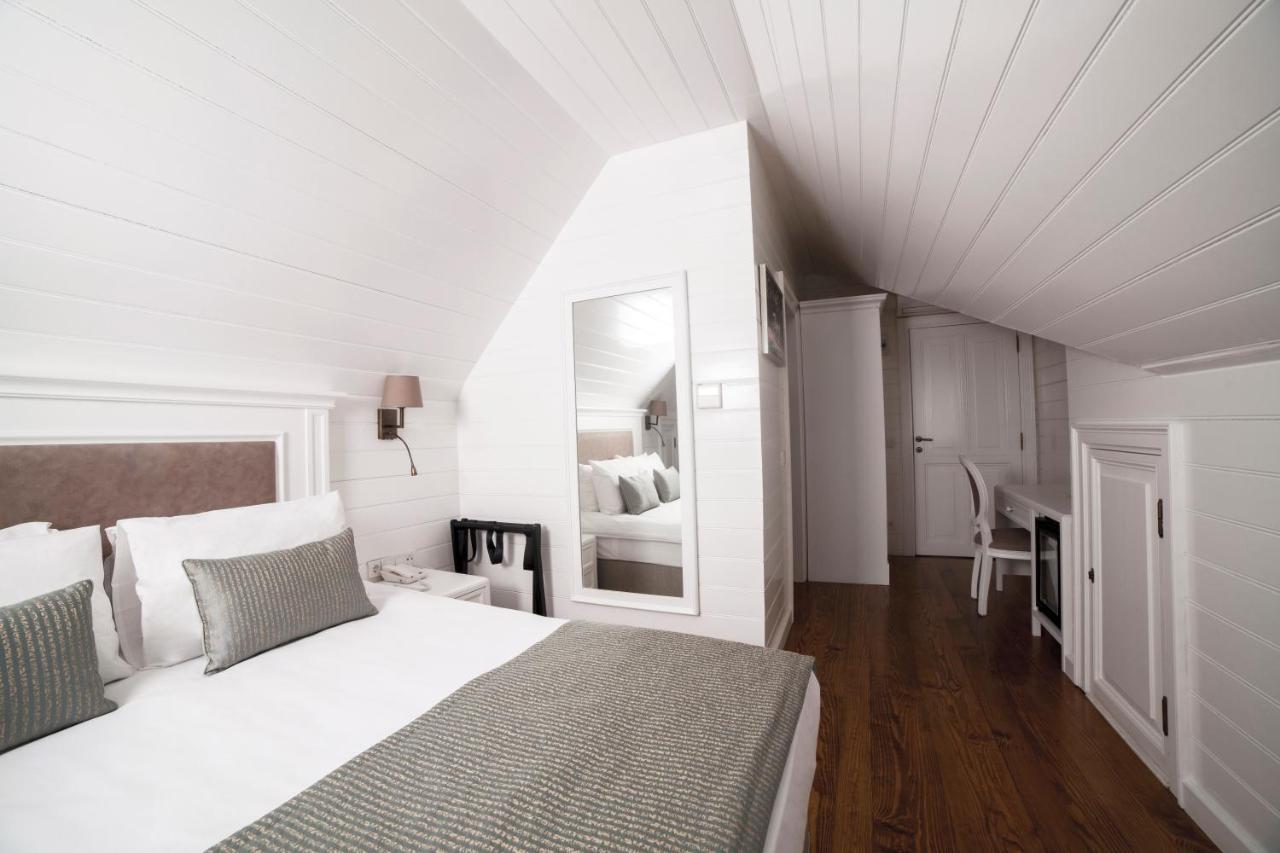 Triada Hotel Bueyuekada Prinseneilanden Buitenkant foto